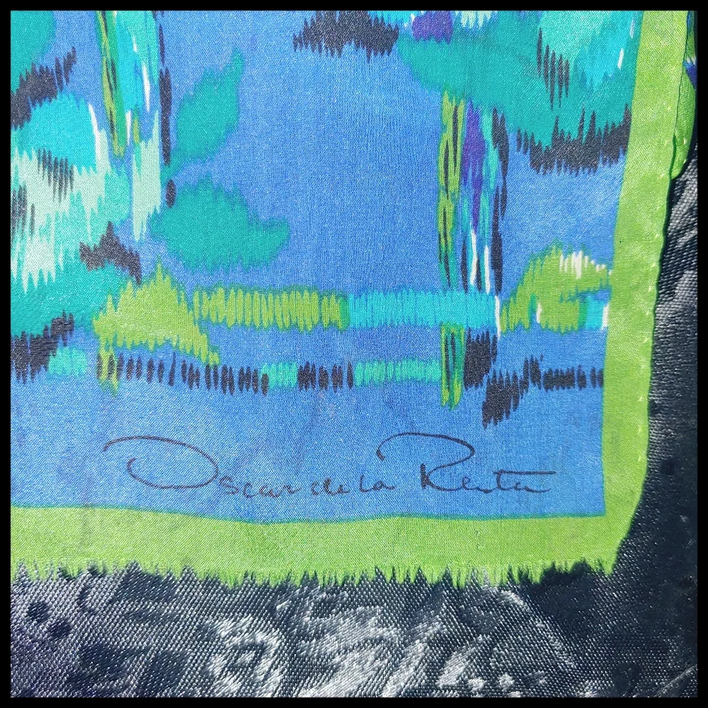 Vintage Oscar De La Renta Scarf - Picture 3 of 6